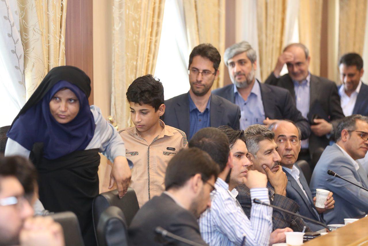 روز دوم سفر وزیر ارتباطات و فناوری اطلاعات به استان فارس