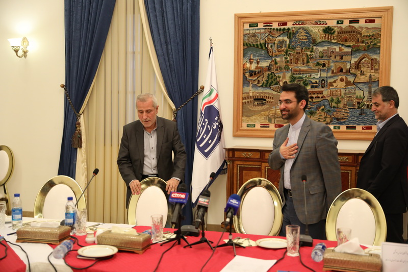 نشست هم اندیشی با سرمایه گذاران جسور کشور