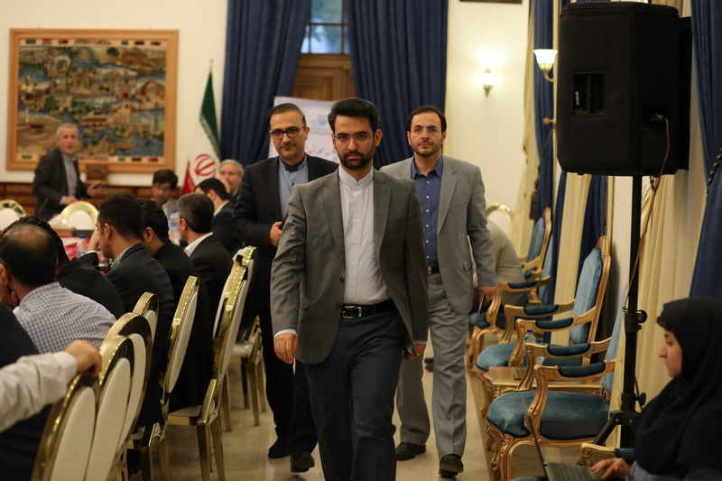 نشست هم اندیشی با سرمایه گذاران جسور کشور