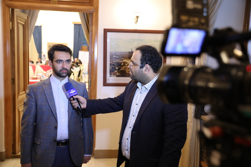 نشست هم اندیشی با سرمایه گذاران جسور کشور