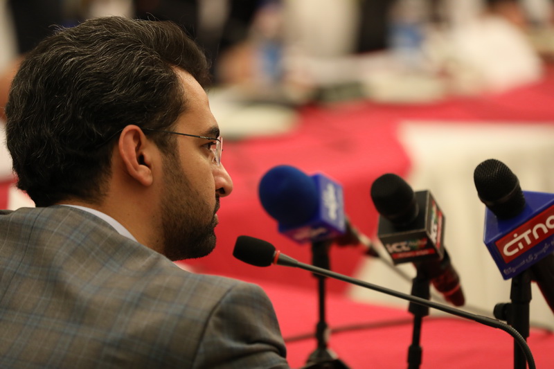 نشست هم اندیشی با سرمایه گذاران جسور کشور