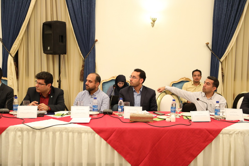 نشست هم اندیشی با سرمایه گذاران جسور کشور