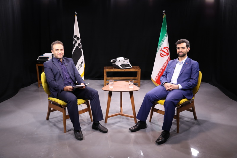 بازدید وزیر ارتباطات و فناوری اطلاعات از خبرگزاری ایرنا به مناسبت روز خبرنگار