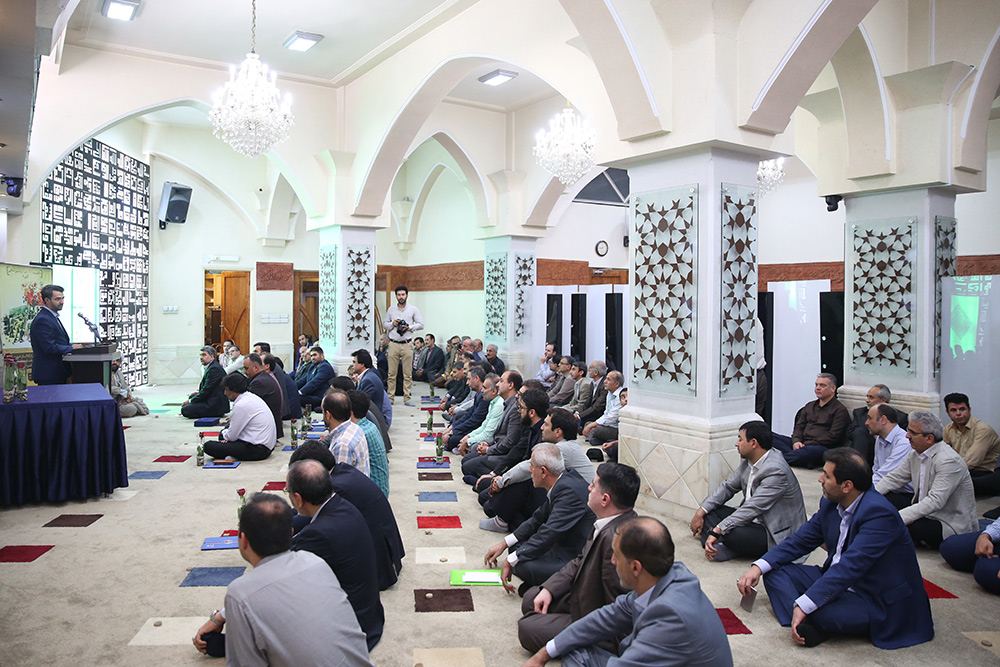 تجلیل از آزادگان وزارت ارتباطات و فناوری اطلاعات