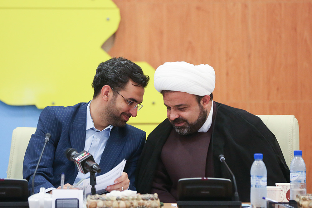 سفر وزیر ارتباطات و فناوری اطلاعات به استان بوشهر