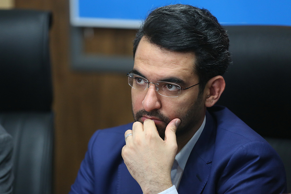 سفر وزیر ارتباطات و فناوری اطلاعات به استان بوشهر