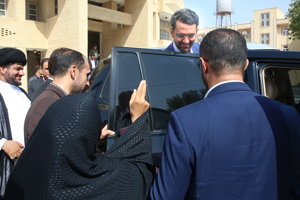 سفر وزیر ارتباطات و فناوری اطلاعات به استان بوشهر