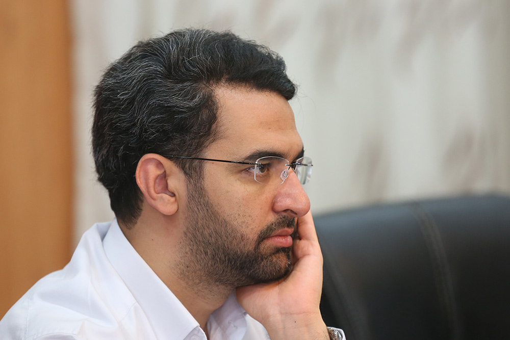 سفر وزیر ارتباطات و فناوری اطلاعات به استان بوشهر