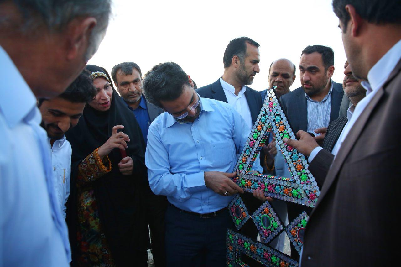 روز اول سفر وزیر ارتباطات و فناوری اطلاعات به استان سیستان و بلوچستان