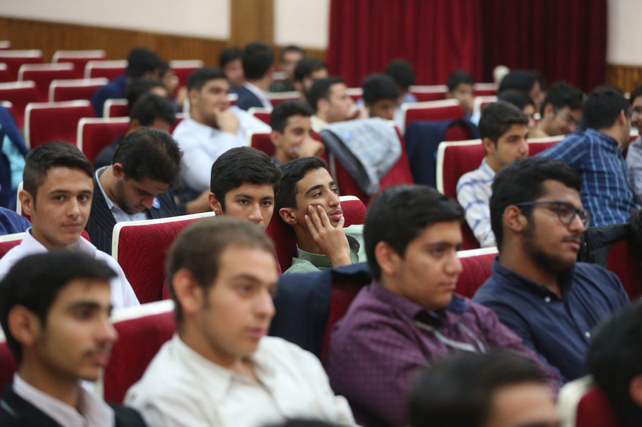 دوازدهمین کنگره سراسری اتحادیه انجمن های اسلامی دانش آموزان