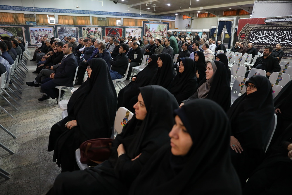 دومین مراسم غبارروبی مزار شهدای وزارت ارتباطات وشرکت هاوسازمانهای تابع