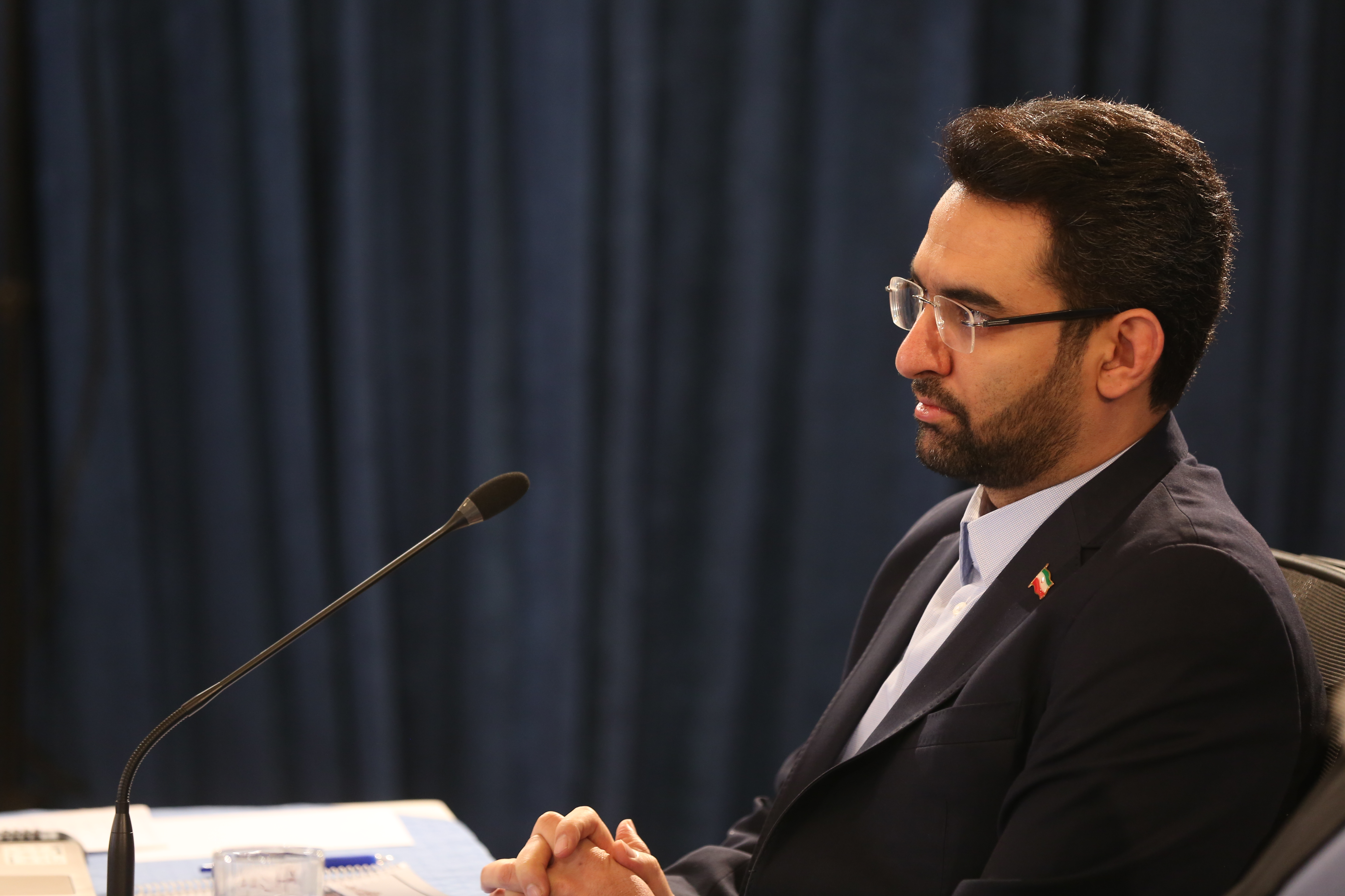 وزیر ارتباطات