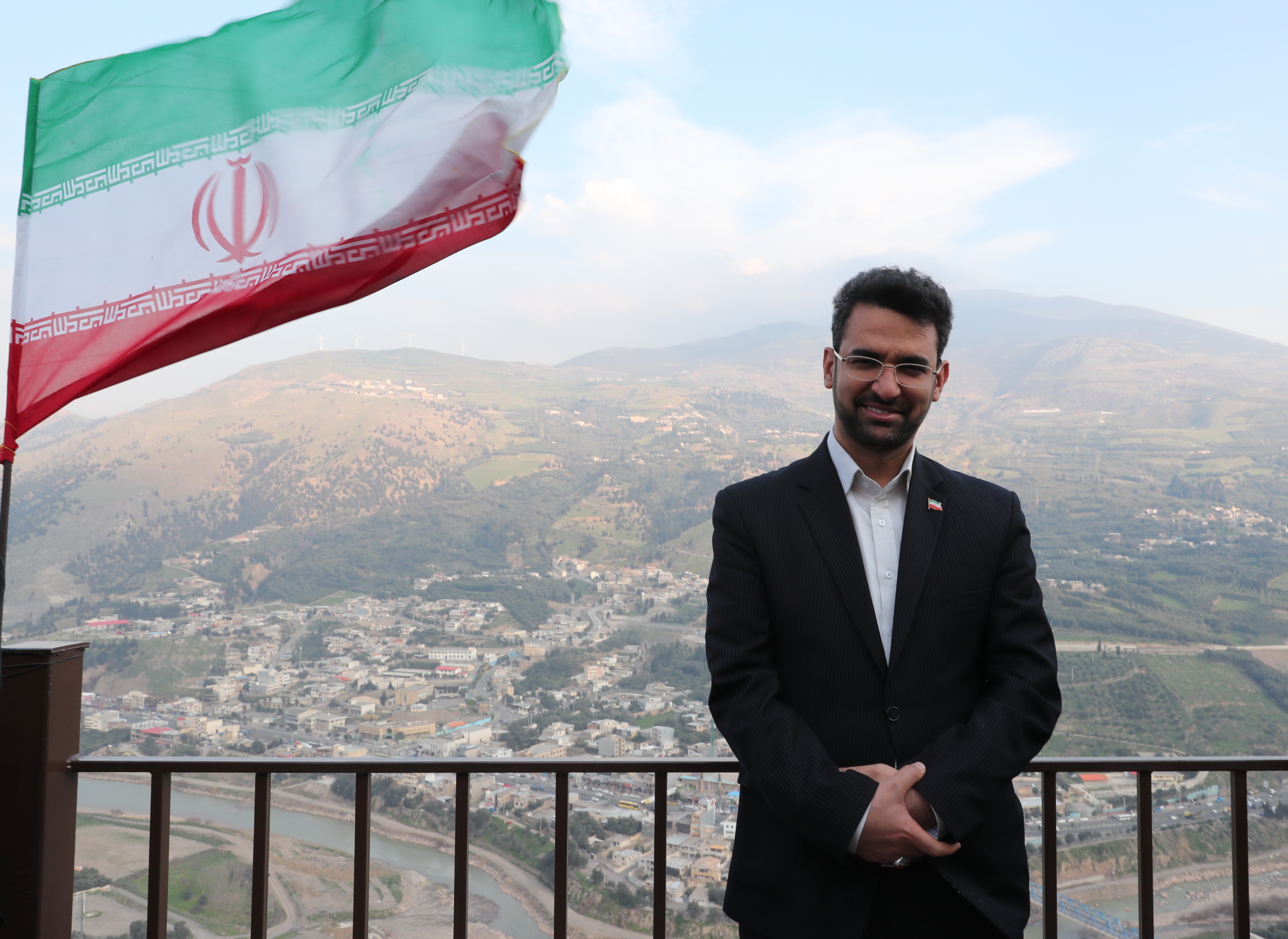 وزیر ارتباطات