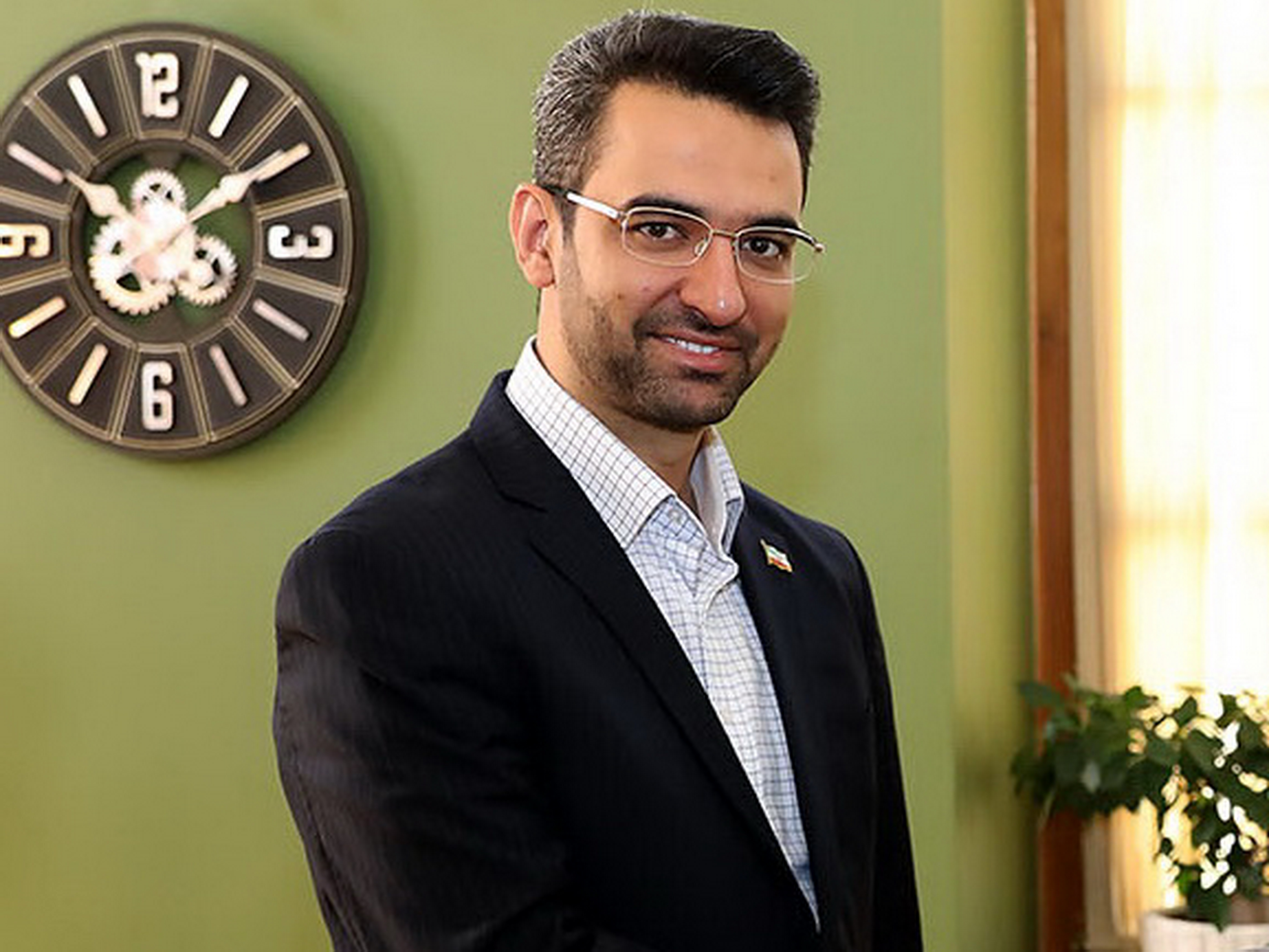 وزیر ارتباطات