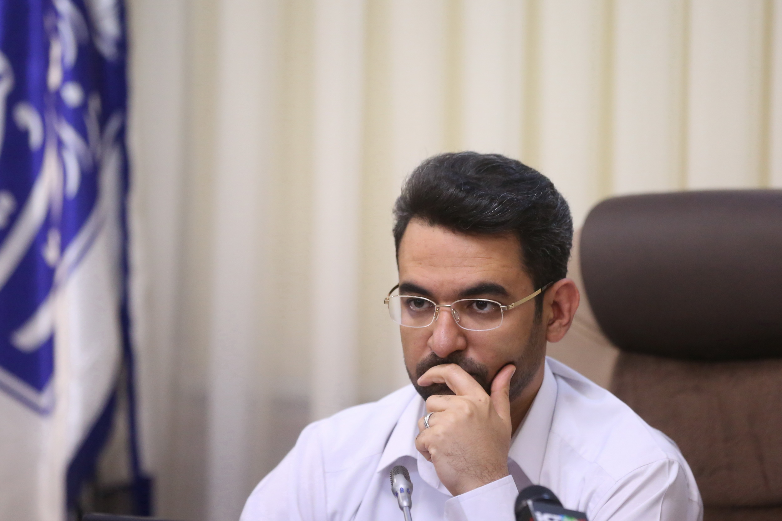 وزیر ارتباطات