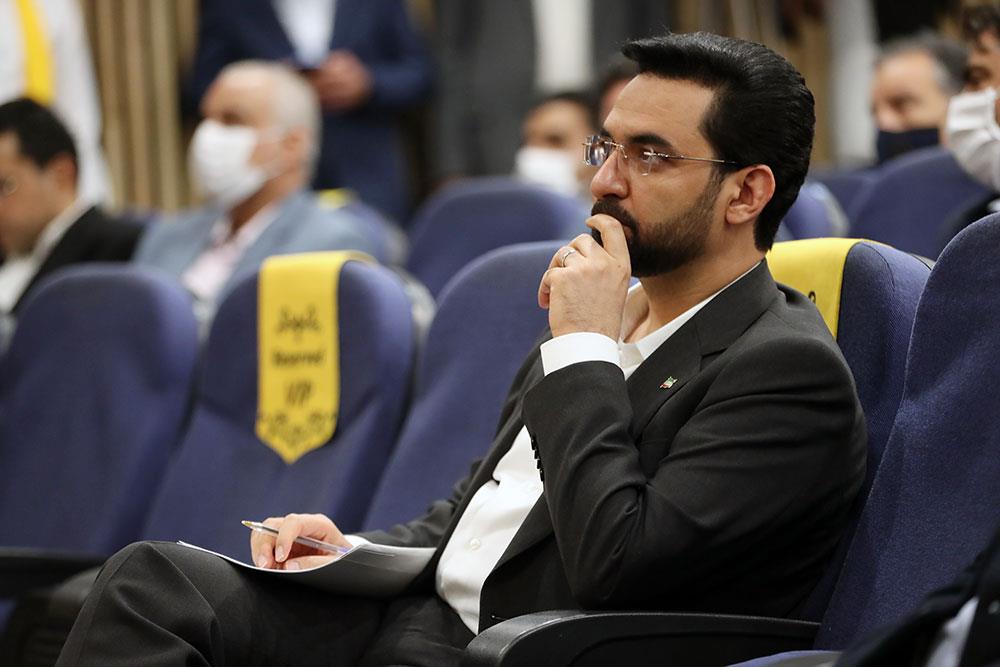 وزیر ارتباطات