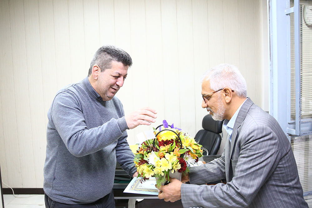 تکریم جانبازان سرافراز وزارت ارتباطات همزمان با روز جانباز