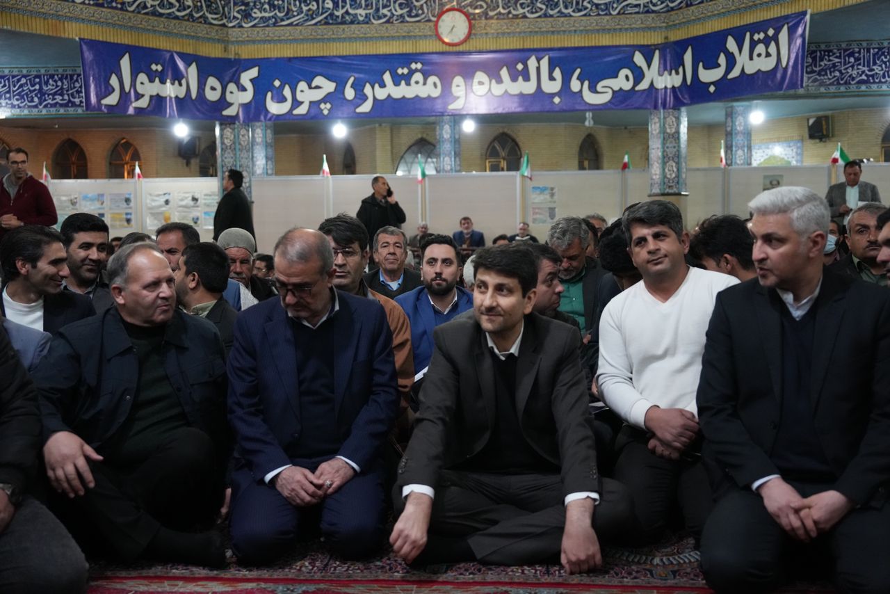 دیدارهای مردمی وزیر ارتباطات در سفر به کهگیلویه و بویر احمد(2)