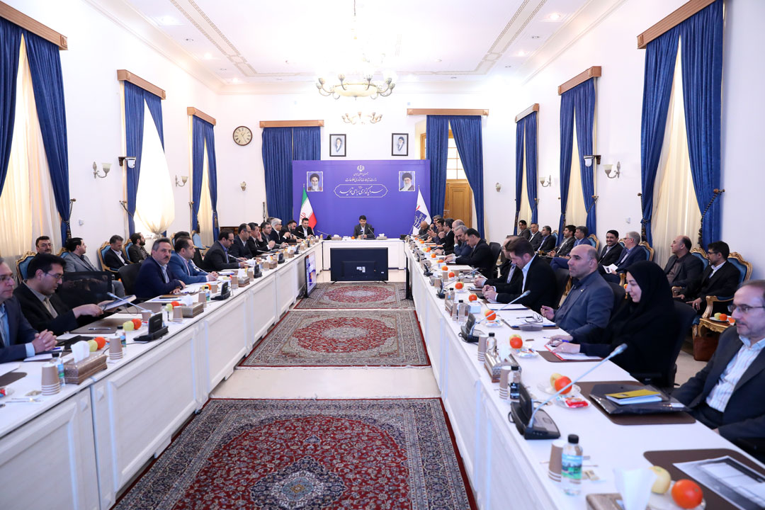 نشست مدیران کل ارتباطات و فناوری اطلاعات استانها با وزیر ارتباطات