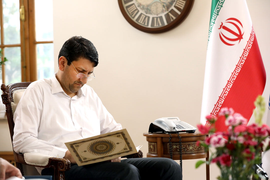 دیدار مردمی وزیر ارتباطات و فناوری اطلاعات