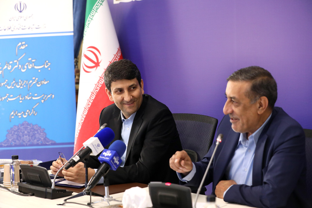 حضور معاون اجرایی رئیس جمهور در شورای معاونین وزارت ارتباطات