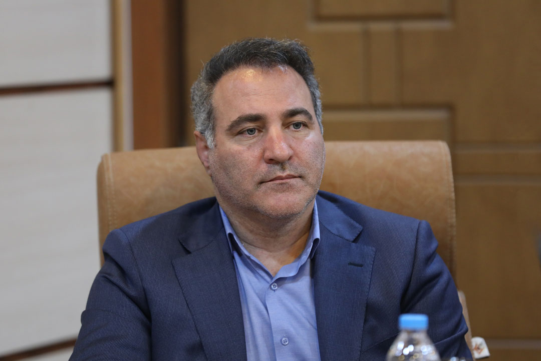 بازدید اعضای فراکسیون تسهیل تجارت و سرمایه‌گذاری مجلس از پژوهشگاه فضایی ایران