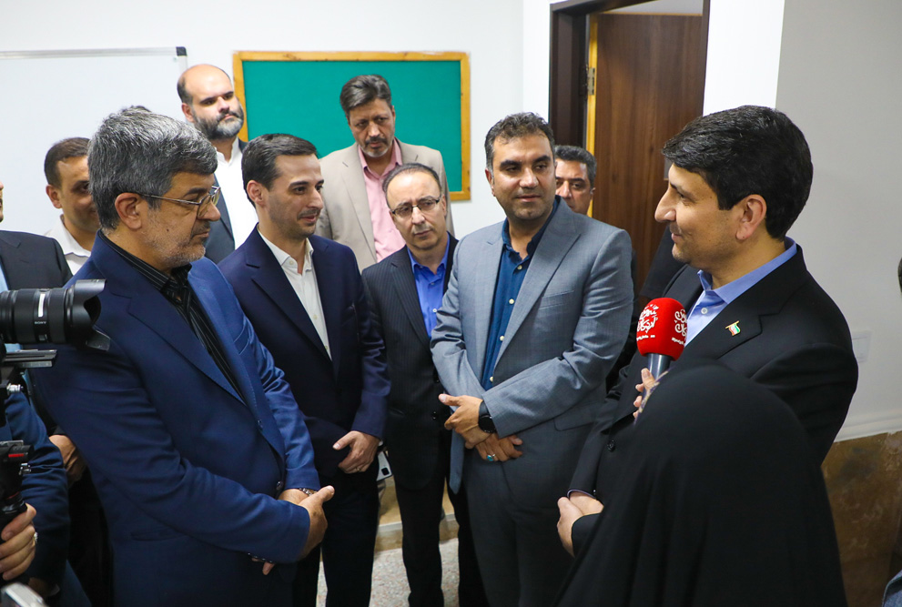سفر استانی وزیر ارتباطات به استان یزد