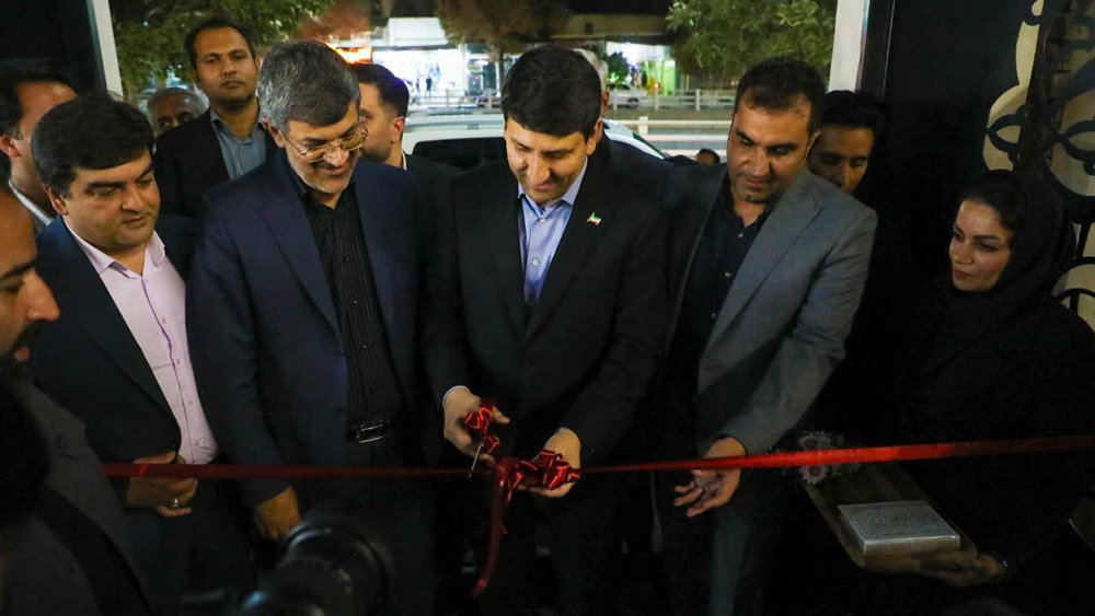 سفر استانی وزیر ارتباطات به استان یزد