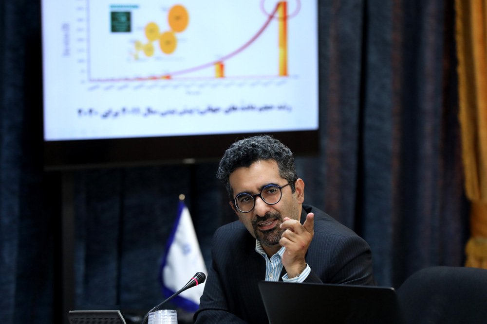 نشست مشترک وزیر ارتباطات و رئیس‌ سازمان برنامه و بودجه با فعالان حوزه اقتصاد دیجیتال