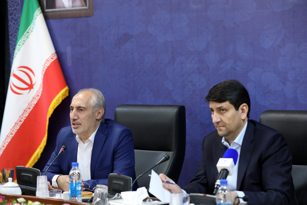 نشست مشترک وزیر ارتباطات و رئیس‌ سازمان برنامه و بودجه با فعالان حوزه اقتصاد دیجیتال