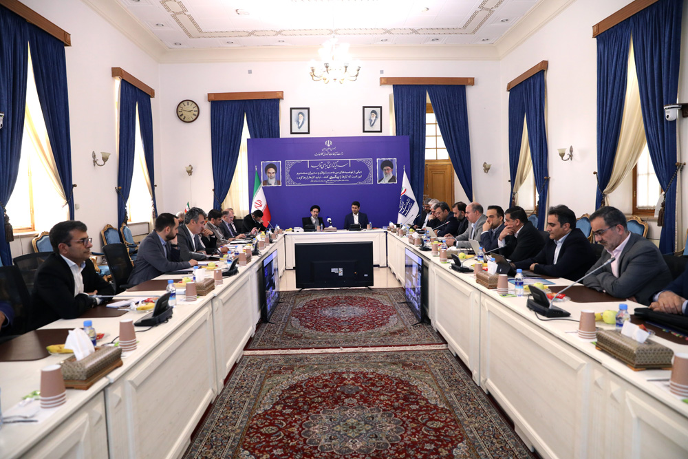 شورای معاونین با حضور امام جمعه موقت تهران