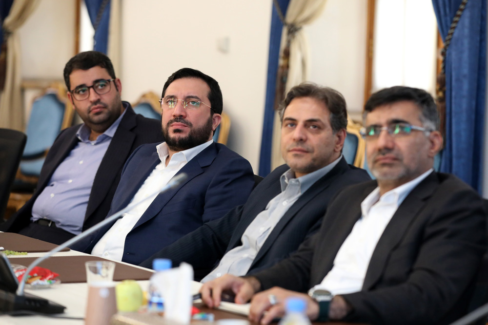 شورای معاونین با حضور امام جمعه موقت تهران