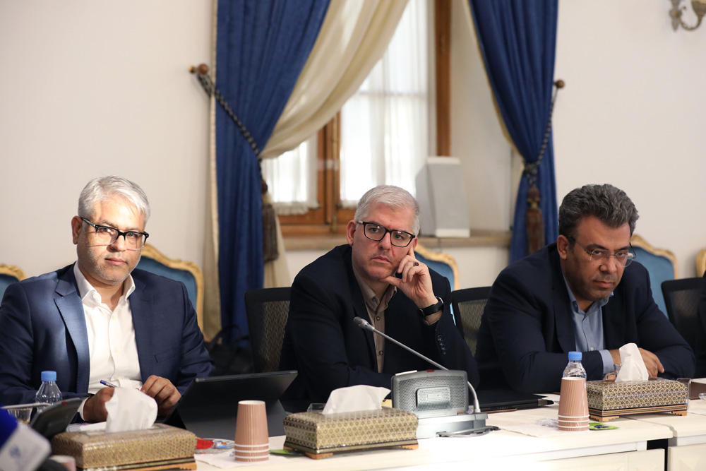 شورای معاونین با حضور امام جمعه موقت تهران