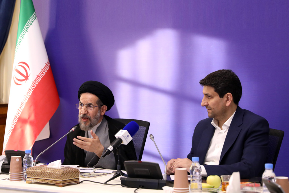 شورای معاونین با حضور امام جمعه موقت تهران
