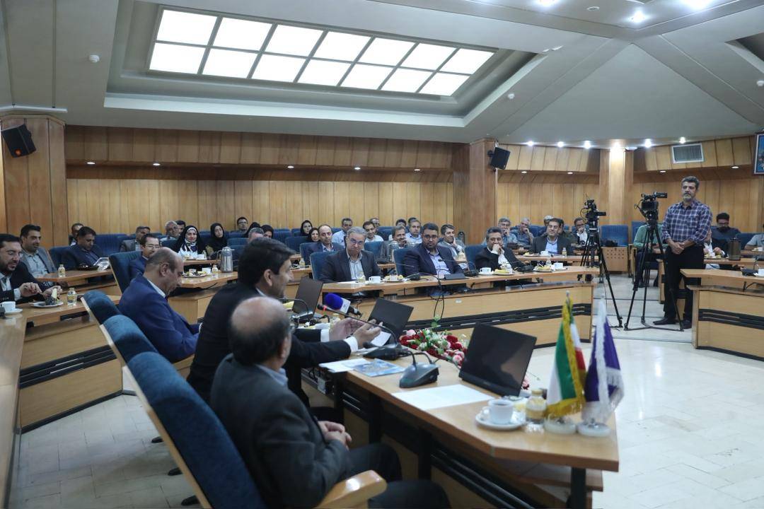سفر استانی وزیر ارتباطات به استان فارس
