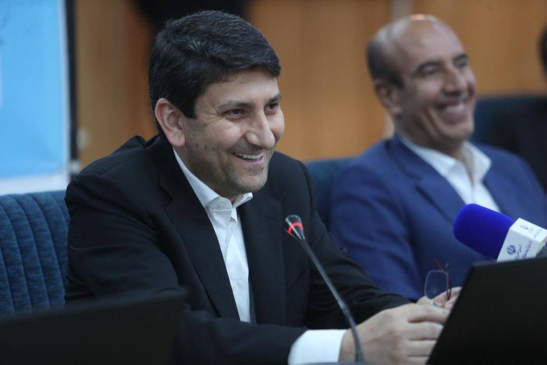 سفر استانی وزیر ارتباطات به استان فارس