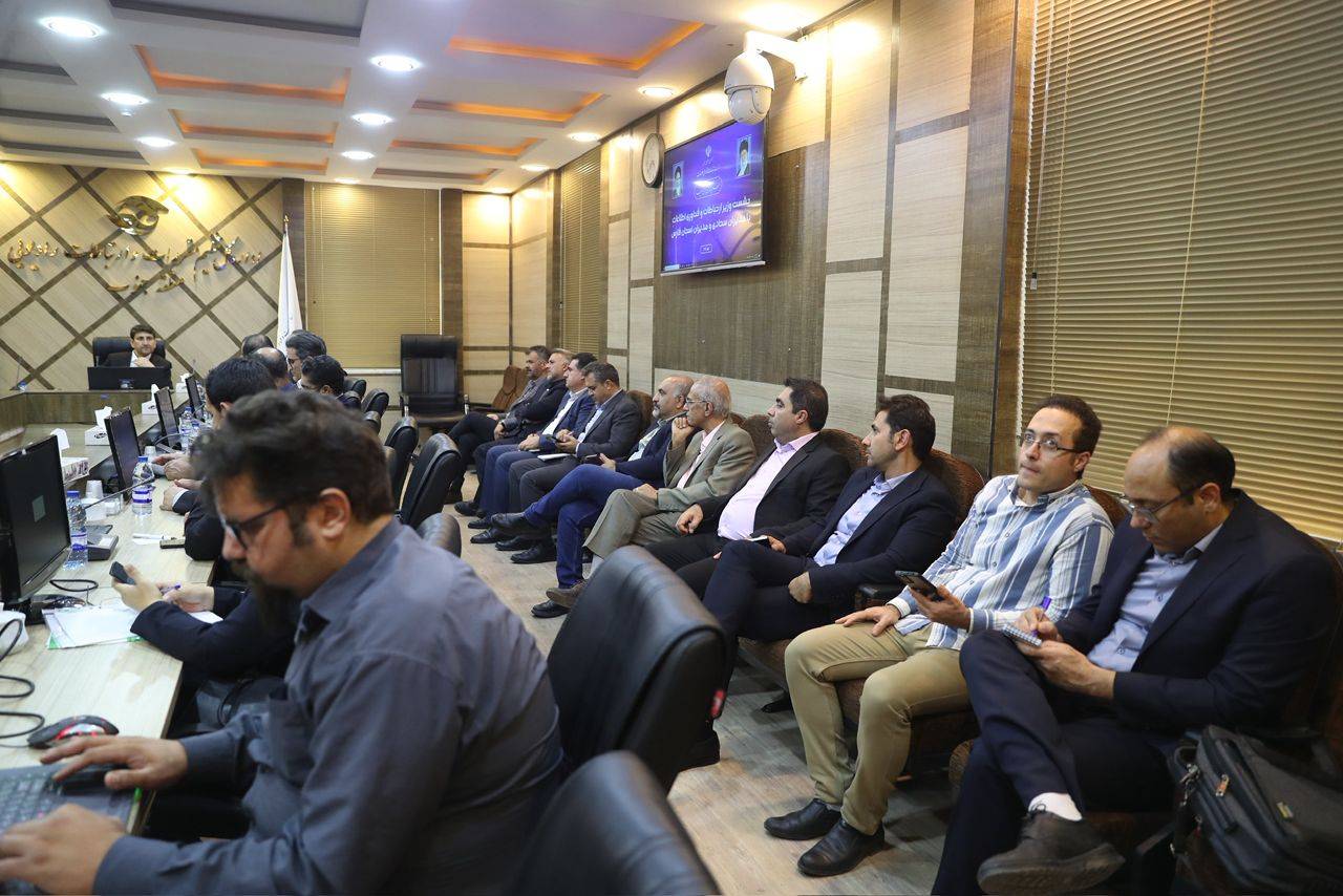 سفر استانی وزیر ارتباطات به استان فارس