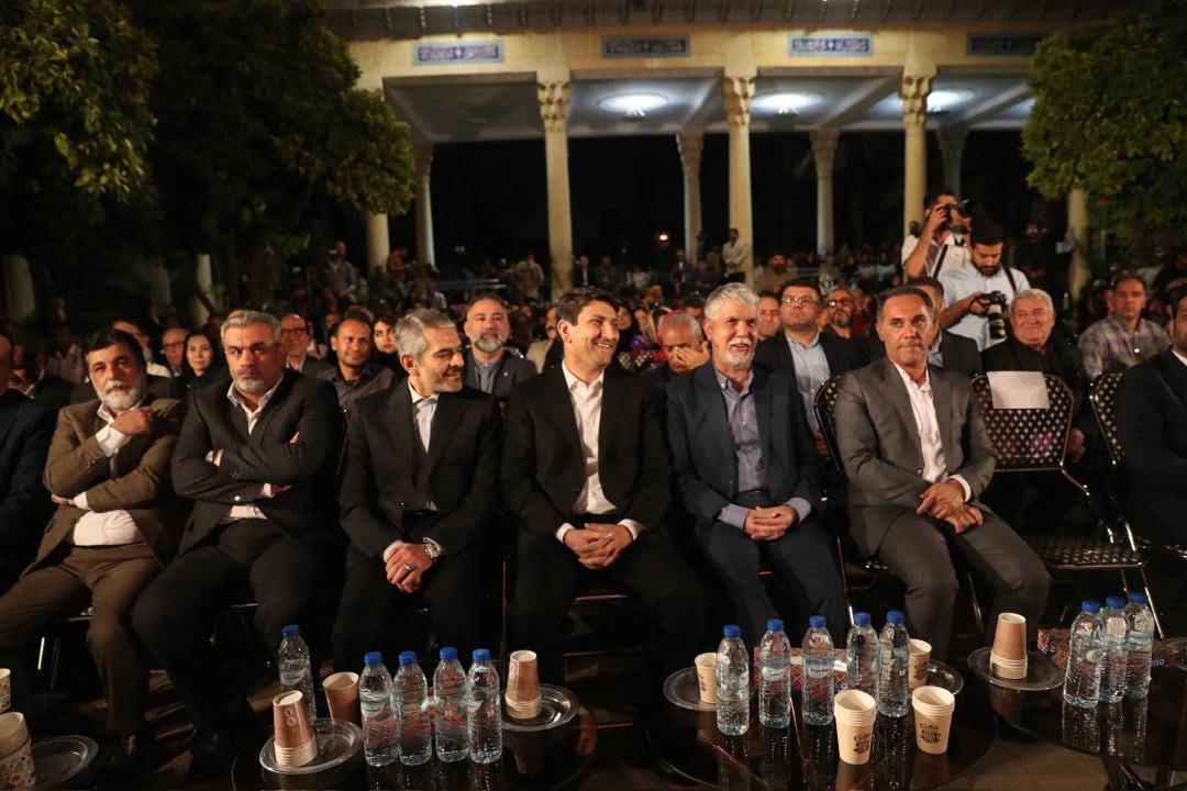 سفر استانی وزیر ارتباطات به استان فارس