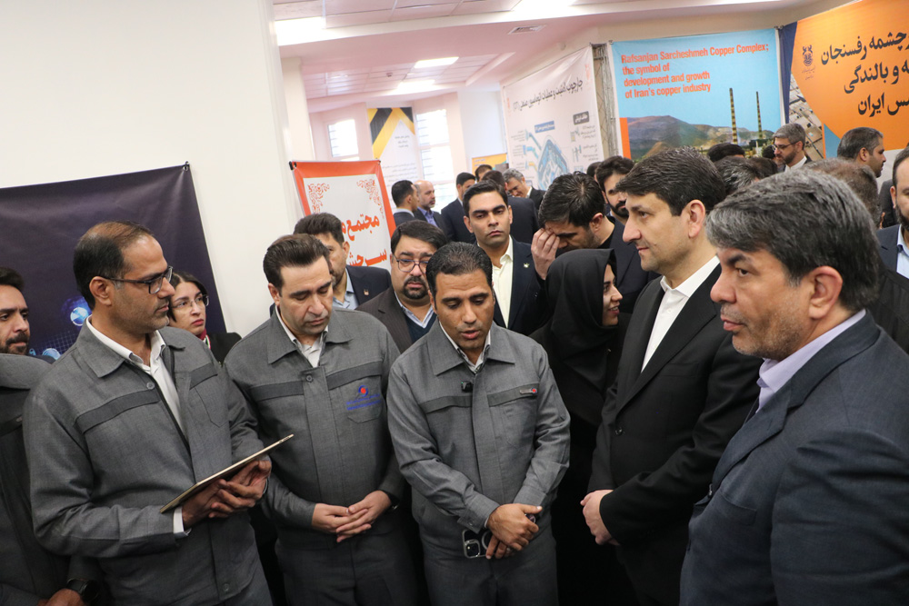 سفر استانی وزیر ارتباطات به استان کرمان