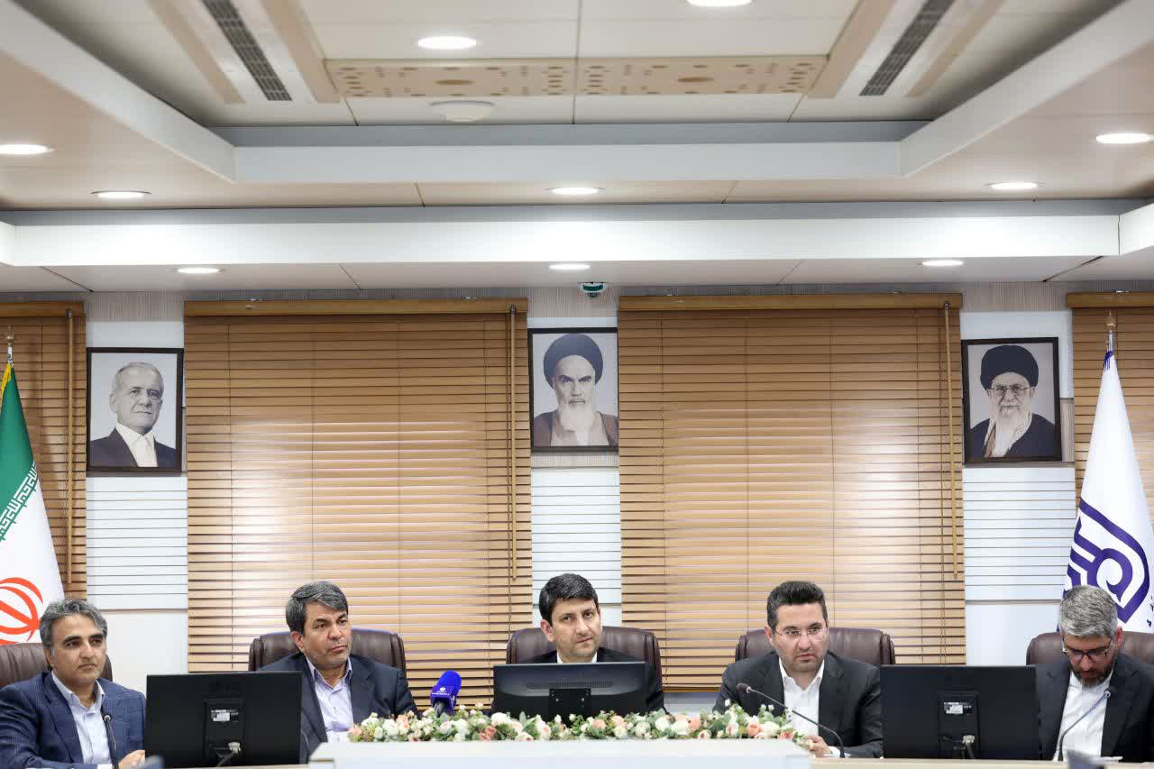 سفر استانی وزیر ارتباطات به استان کرمان