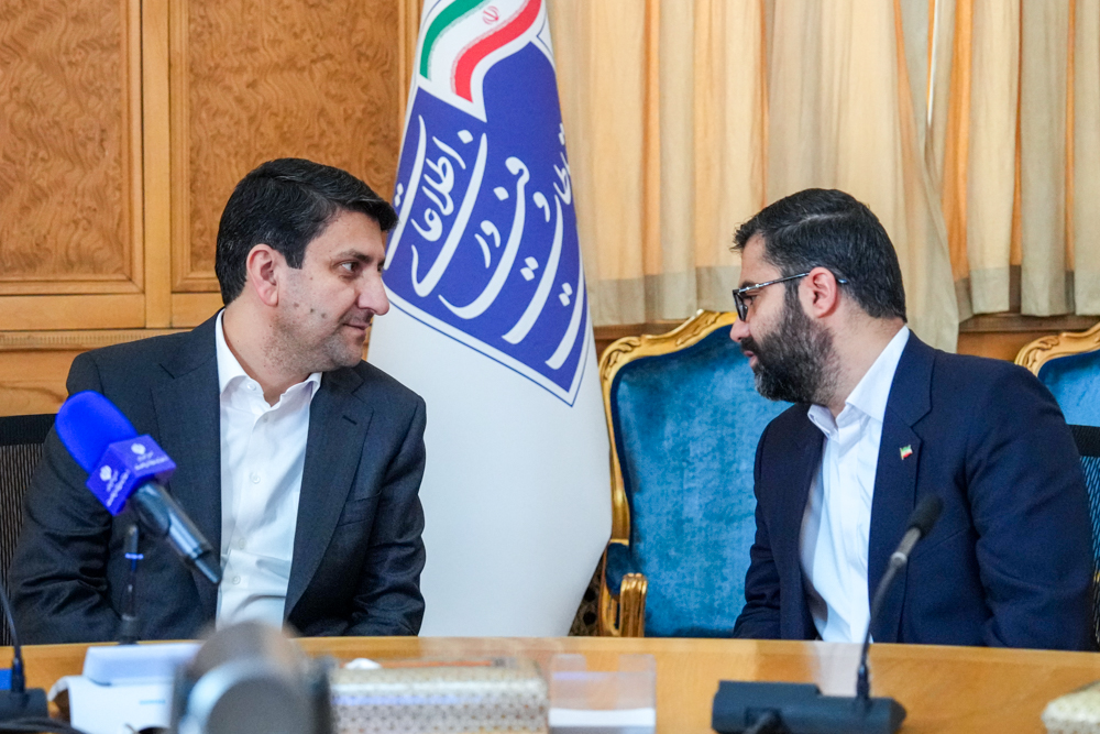 نشست مشترک وزیر ارتباطات و رئیس سازمان بهینه سازی و مدیریت انرژی