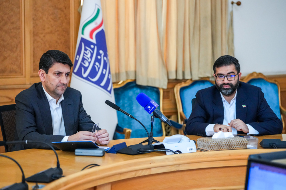 نشست مشترک وزیر ارتباطات و رئیس سازمان بهینه سازی و مدیریت انرژی