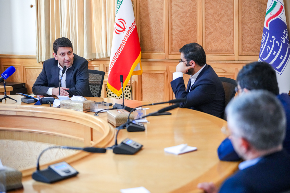 نشست مشترک وزیر ارتباطات و رئیس سازمان بهینه سازی و مدیریت انرژی