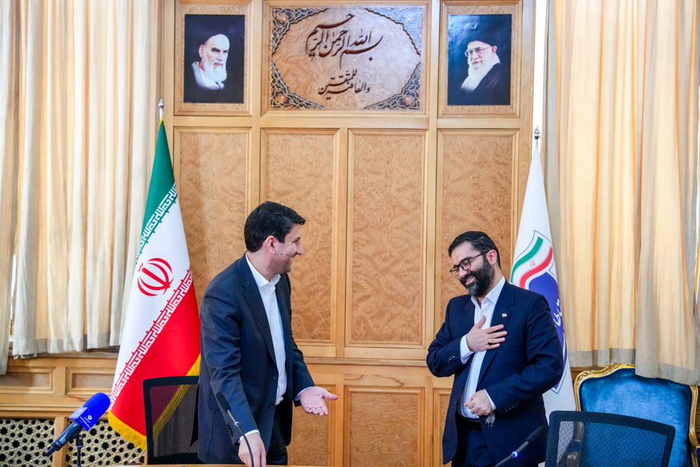 نشست مشترک وزیر ارتباطات و رئیس سازمان بهینه سازی و مدیریت انرژی