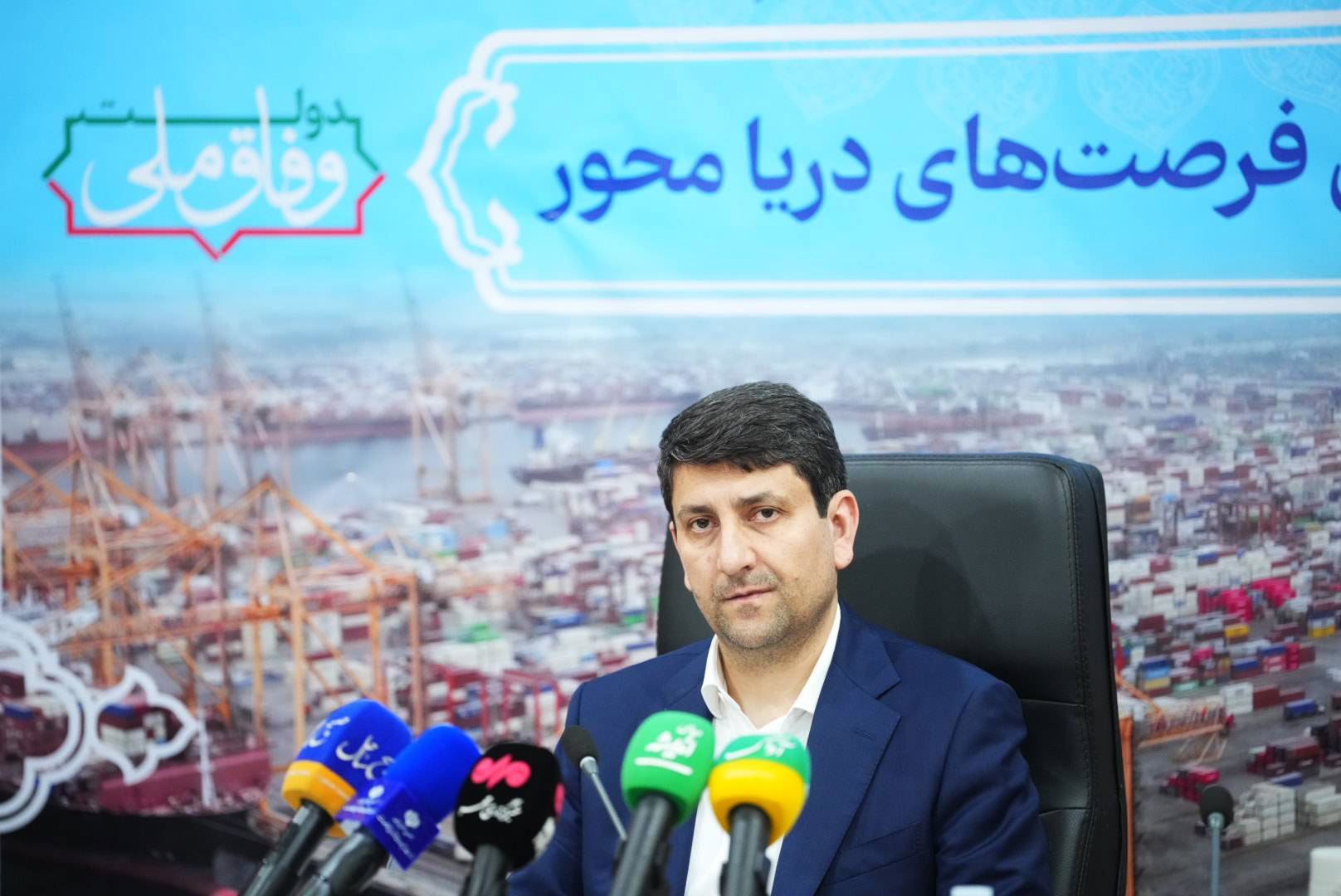 سفر استانی وزیر ارتباطات به استان هرمزگان
