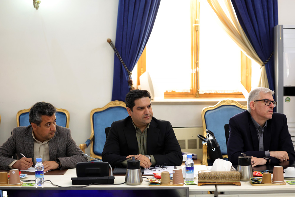 بازدید سرزده رئیس جمهور از وزارت ارتباطات و فناوری اطلاعات
