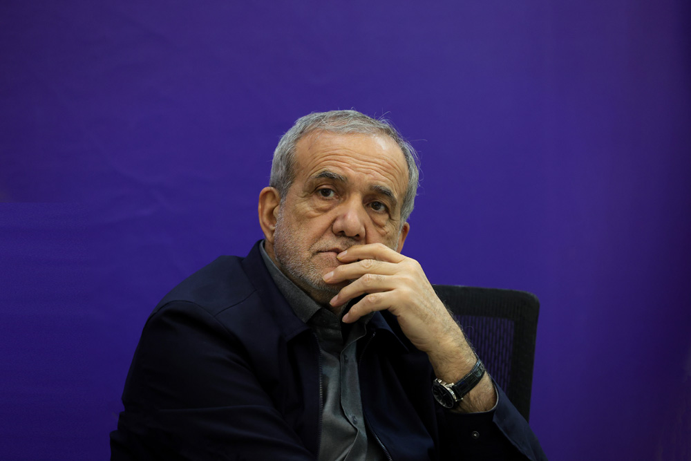 بازدید سرزده رئیس جمهور از وزارت ارتباطات و فناوری اطلاعات