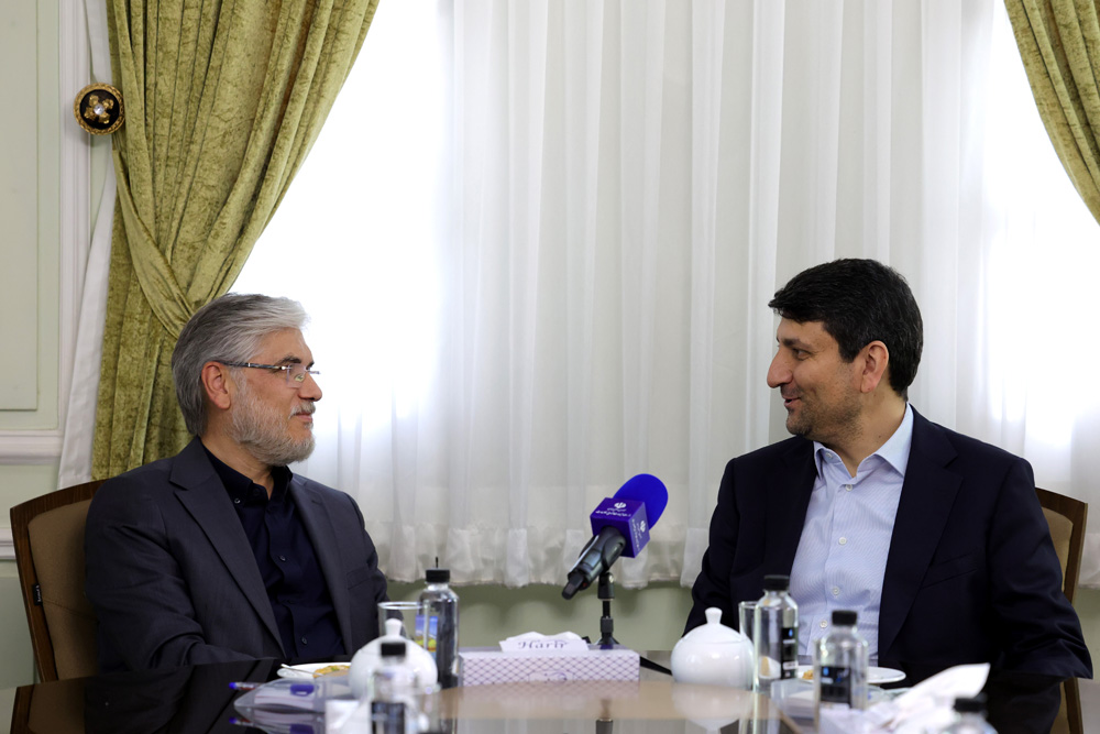 نشست مشترک وزرای علوم و ارتباطات