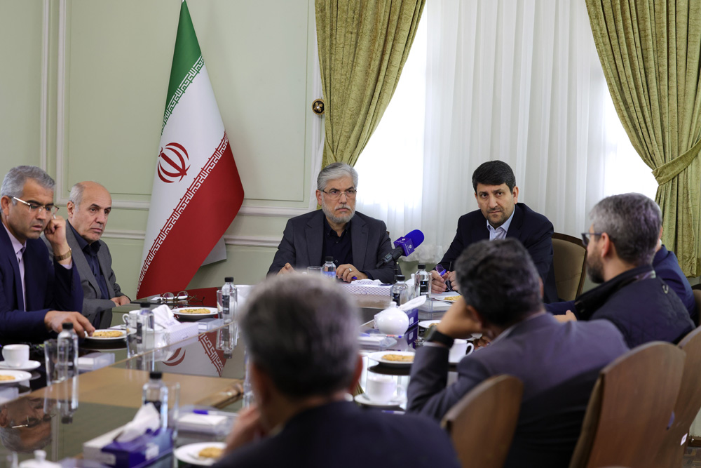 نشست مشترک وزرای علوم و ارتباطات