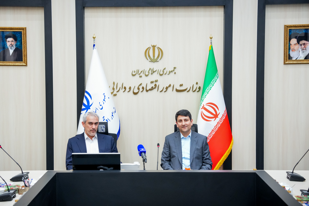 دیدار وزیر ارتباطات با وزیر اقتصاد و دارایی
